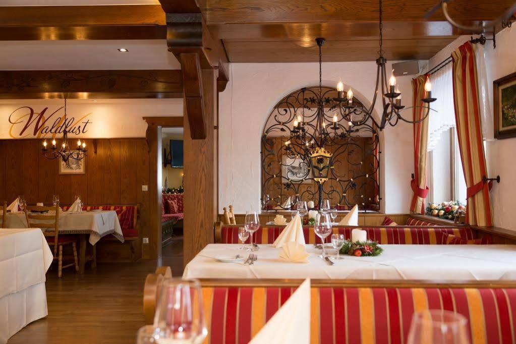 Parkhotel Waldlust Häusern Εξωτερικό φωτογραφία