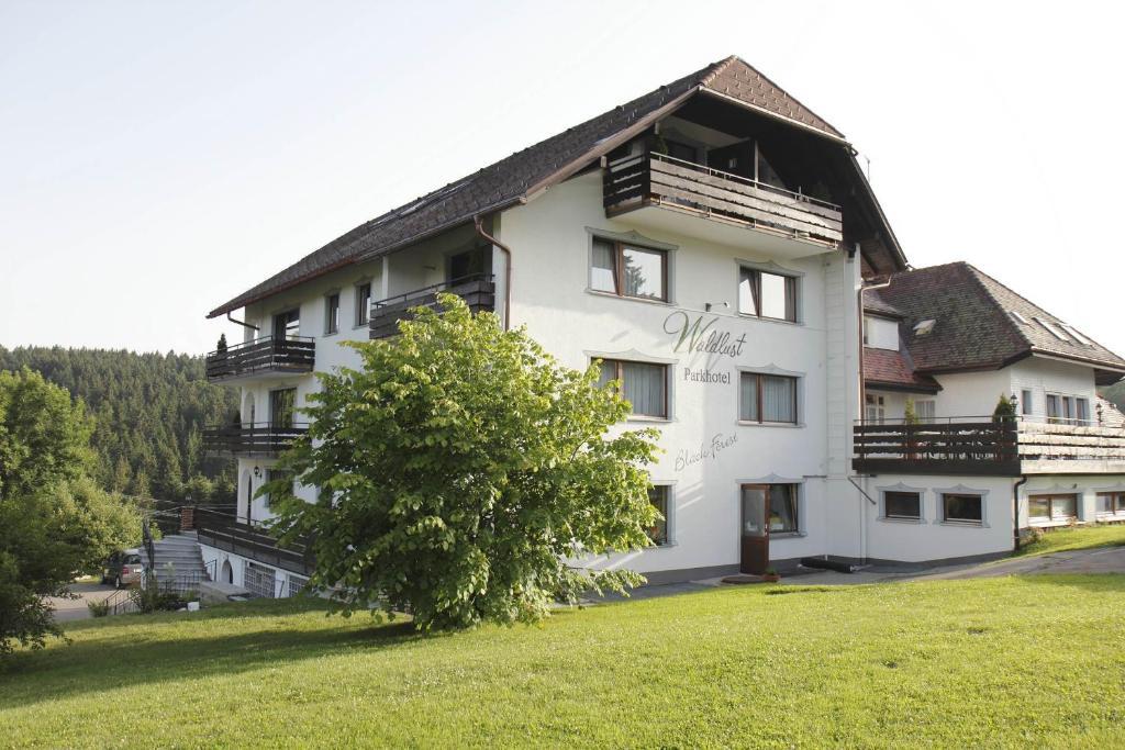 Parkhotel Waldlust Häusern Εξωτερικό φωτογραφία
